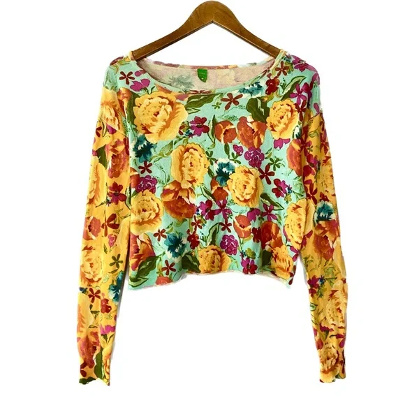 🛑SOLD Farm Rio Long Sleeve Cropped Floral Sweater Size XS - Picture 1 of 7